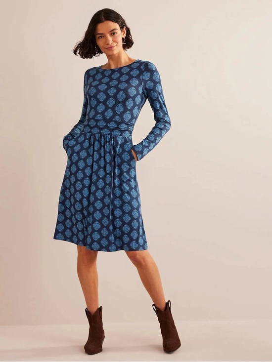 Boden Dresses & Skirts - Boden Blue Print Abigail Jersey Dress size 12R